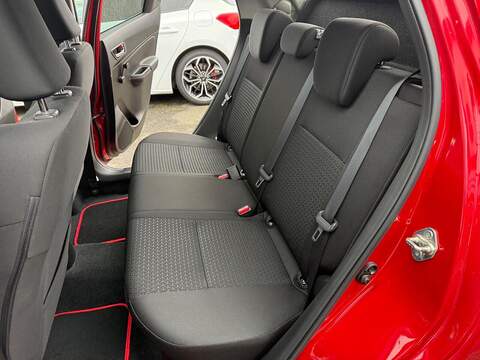 Suzuki Swift 1.2 Dualjet MHEV SZ-T Hatchback 5dr Petrol Hybrid CVT Euro 6 (s/s) (83 ps) - U79386