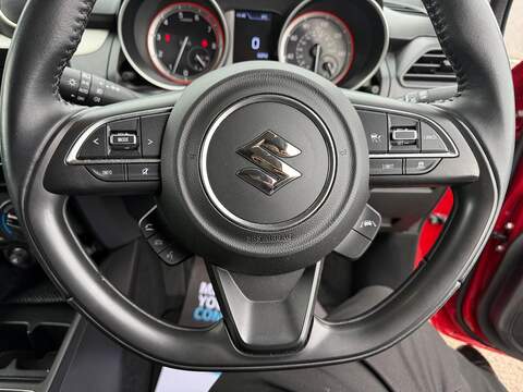 Suzuki Swift 1.2 Dualjet MHEV SZ-T Hatchback 5dr Petrol Hybrid CVT Euro 6 (s/s) (83 ps) - U79386