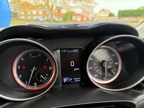 Suzuki Swift 1.2 Dualjet MHEV SZ-T Hatchback 5dr Petrol Hybrid CVT Euro 6 (s/s) (83 ps) - U79386