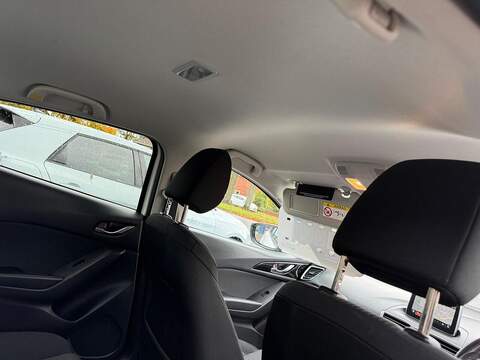 Mazda Mazda3 2.0 SKYACTIV-G Sport Nav Fastback 4dr Petrol Manual Euro 5 (s/s) (120 ps) - U79387