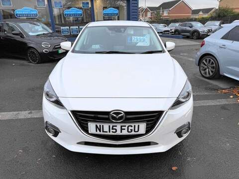 Mazda Mazda3 2.0 SKYACTIV-G Sport Nav Fastback 4dr Petrol Manual Euro 5 (s/s) (120 ps) - U79387
