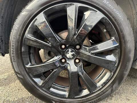 Peugeot 2008 1.2 PureTech GT Line SUV 5dr Petrol Manual Euro 6 (s/s) (130 ps) - U79388