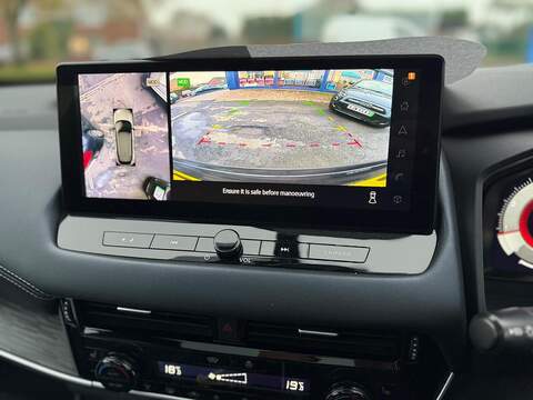 Nissan Qashqai 1.3 DIG-T MHEV Tekna XTRON Euro 6 (s/s) 5dr - U79393