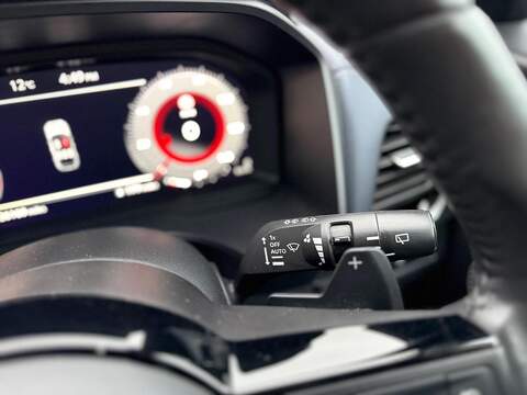 Nissan Qashqai 1.3 DIG-T MHEV Tekna XTRON Euro 6 (s/s) 5dr - U79393