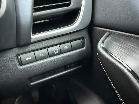 Nissan Qashqai 1.3 DIG-T MHEV Tekna XTRON Euro 6 (s/s) 5dr - U79393