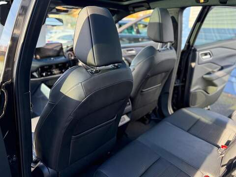 Nissan Qashqai 1.3 DIG-T MHEV Tekna XTRON Euro 6 (s/s) 5dr - U79393