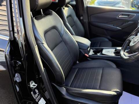 Nissan Qashqai 1.3 DIG-T MHEV Tekna XTRON Euro 6 (s/s) 5dr - U79393