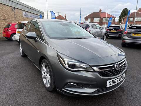 Vauxhall Astra 1.4i Turbo SRi Euro 6 5dr - U79395