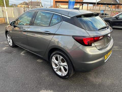 Vauxhall Astra 1.4i Turbo SRi Euro 6 5dr - U79395