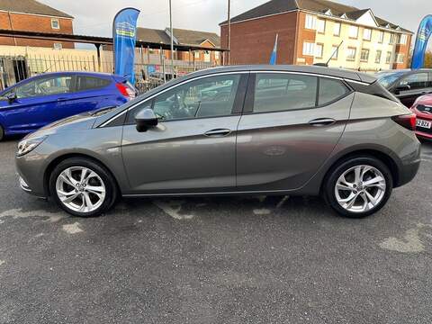 Vauxhall Astra 1.4i Turbo SRi Euro 6 5dr - U79395