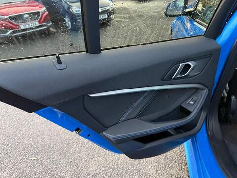 BMW 1 Series 1.5 118i M Sport DCT Euro 6 (s/s) 5dr - U79398