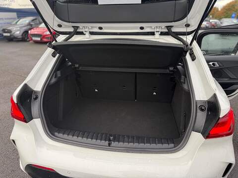 BMW 1 Series 1.5 118i M Sport (LCP) Euro 6 (s/s) 5dr - U79400