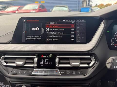 BMW 1 Series 1.5 118i M Sport (LCP) Euro 6 (s/s) 5dr - U79400