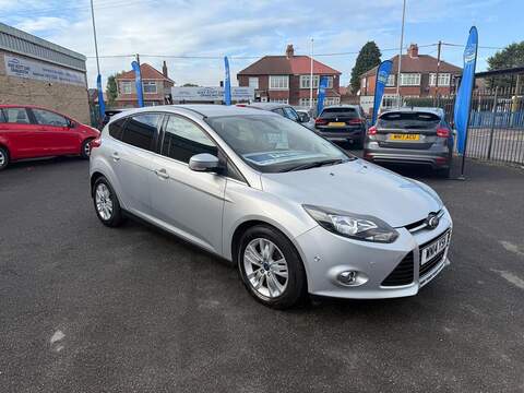 Ford Focus 1.6 TDCi Titanium Navigator Euro 5 (s/s) 5dr - U79402