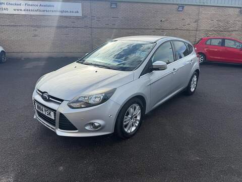 Ford Focus 1.6 TDCi Titanium Navigator Euro 5 (s/s) 5dr - U79402