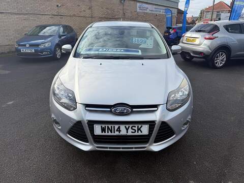 Ford Focus 1.6 TDCi Titanium Navigator Euro 5 (s/s) 5dr - U79402