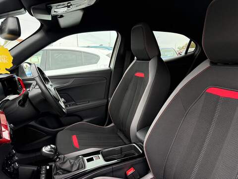 Vauxhall Mokka 1.2 Turbo GS Euro 6 (s/s) 5dr SUV 1.2 Manual Petrol - U79404