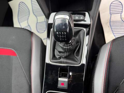 Vauxhall Mokka 1.2 Turbo GS Euro 6 (s/s) 5dr SUV 1.2 Manual Petrol - U79404