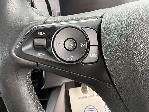 Vauxhall Mokka 1.2 Turbo GS Euro 6 (s/s) 5dr SUV 1.2 Manual Petrol - U79404