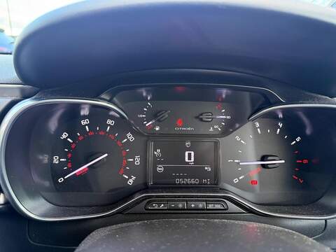 Citroen C3 1.2 PureTech Flair Hatchback 5dr Petrol Manual Euro 6 (82 ps) - U79405