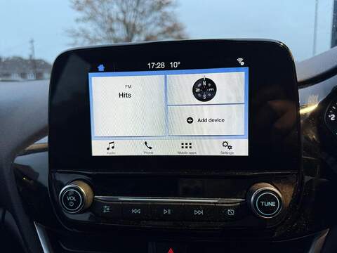 Ford Fiesta 1.0T EcoBoost Zetec Hatchback 5dr Petrol Manual Euro 6 (s/s) (100 ps) - U79406