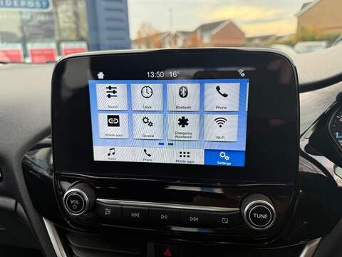 Ford Fiesta 1.0T EcoBoost Zetec Hatchback 5dr Petrol Manual Euro 6 (s/s) (100 ps) - U79406