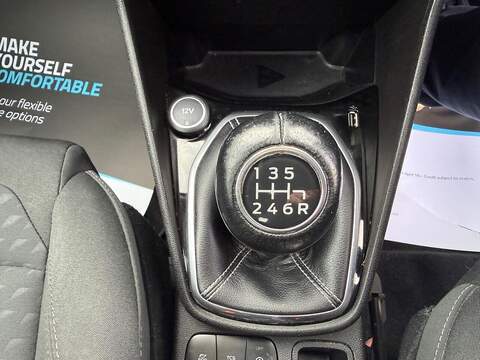 Ford Fiesta 1.0T EcoBoost Zetec Hatchback 5dr Petrol Manual Euro 6 (s/s) (100 ps) - U79406