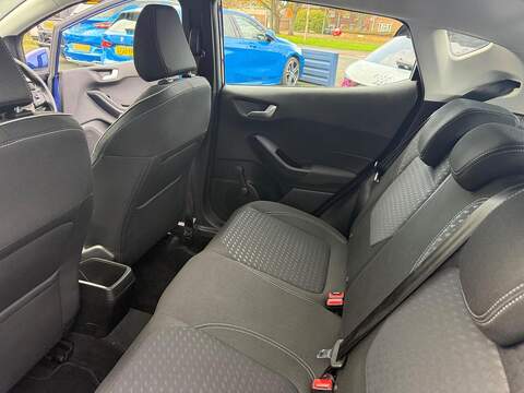 Ford Fiesta 1.0T EcoBoost Zetec Hatchback 5dr Petrol Manual Euro 6 (s/s) (100 ps) - U79406