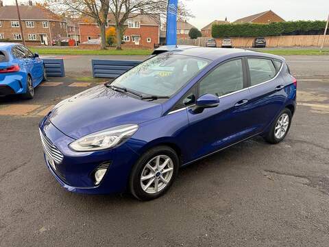 Ford Fiesta 1.0T EcoBoost Zetec Hatchback 5dr Petrol Manual Euro 6 (s/s) (100 ps) - U79406