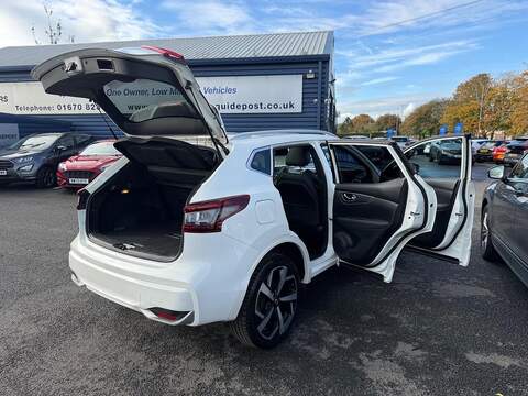 Nissan Qashqai 1.3 DIG-T Tekna+ SUV 5dr Petrol DCT Auto Euro 6 (s/s) (160 ps) - U79409