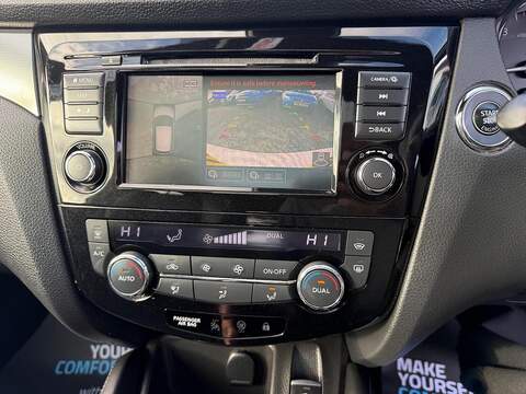 Nissan Qashqai 1.3 DIG-T Tekna+ SUV 5dr Petrol DCT Auto Euro 6 (s/s) (160 ps) - U79409
