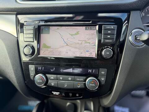 Nissan Qashqai 1.3 DIG-T Tekna+ SUV 5dr Petrol DCT Auto Euro 6 (s/s) (160 ps) - U79409