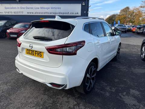 Nissan Qashqai 1.3 DIG-T Tekna+ SUV 5dr Petrol DCT Auto Euro 6 (s/s) (160 ps) - U79409