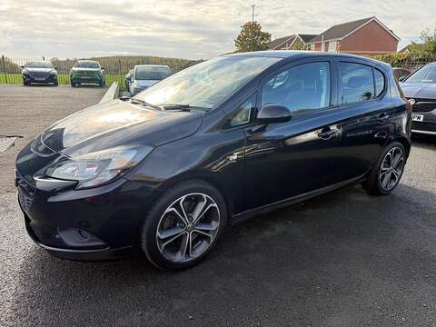 Vauxhall Corsa 1.4i Turbo Black Edition Hatchback 5dr Petrol Manual Euro 6 (s/s) (150 ps) - U79414