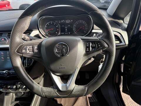 Vauxhall Corsa 1.4i Turbo Black Edition Hatchback 5dr Petrol Manual Euro 6 (s/s) (150 ps) - U79414