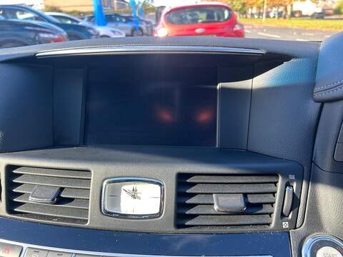 Infiniti Q70 2.2d Sport Auto Euro 5 (s/s) 4dr - U79415