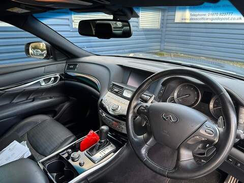 Infiniti Q70 2.2d Sport Auto Euro 5 (s/s) 4dr - U79415