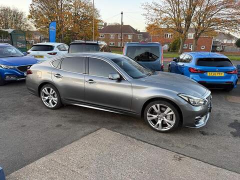 Infiniti Q70 2.2d Sport Auto Euro 5 (s/s) 4dr - U79415