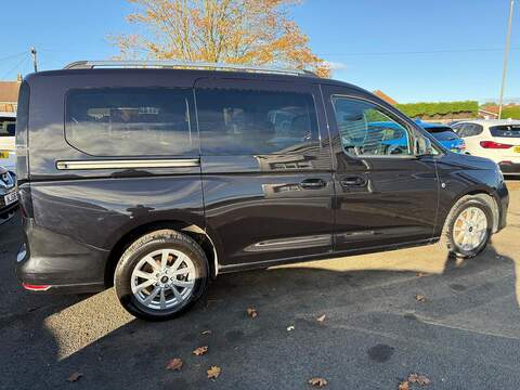 Ford Grand Tourneo Connect 2.0 EcoBlue Titanium Euro 6 (s/s) 5dr - U79417