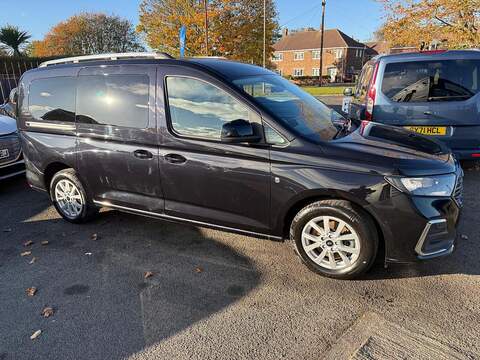 Ford Grand Tourneo Connect 2.0 EcoBlue Titanium Euro 6 (s/s) 5dr - U79417