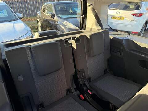 Ford Grand Tourneo Connect 2.0 EcoBlue Titanium Euro 6 (s/s) 5dr - U79417