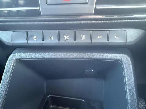 Ford Grand Tourneo Connect 2.0 EcoBlue Titanium Euro 6 (s/s) 5dr - U79417