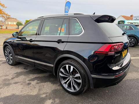 Volkswagen Tiguan 2.0 TDI R-Line Tech DSG Euro 6 (s/s) 5dr - U79421