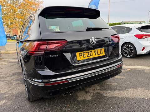 Volkswagen Tiguan 2.0 TDI R-Line Tech DSG Euro 6 (s/s) 5dr - U79421