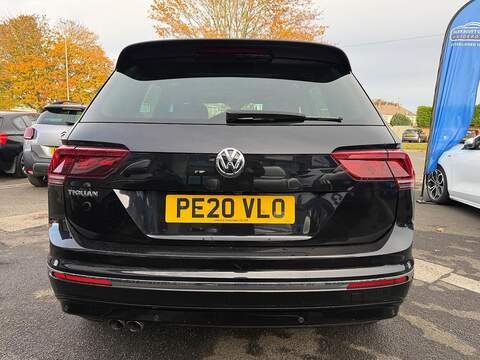 Volkswagen Tiguan 2.0 TDI R-Line Tech DSG Euro 6 (s/s) 5dr - U79421