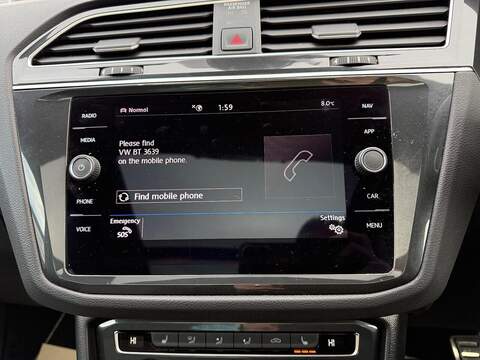 Volkswagen Tiguan 2.0 TDI R-Line Tech DSG Euro 6 (s/s) 5dr - U79421