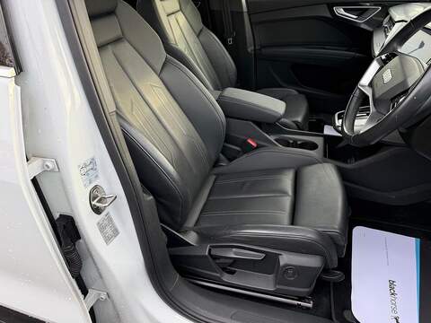 Audi Q4 e-tron 40 Sport Auto 5dr 82kWh - U79422