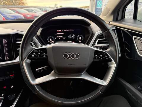 Audi Q4 e-tron 40 Sport Auto 5dr 82kWh - U79422