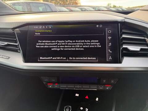 Audi Q4 e-tron 40 Sport Auto 5dr 82kWh - U79422