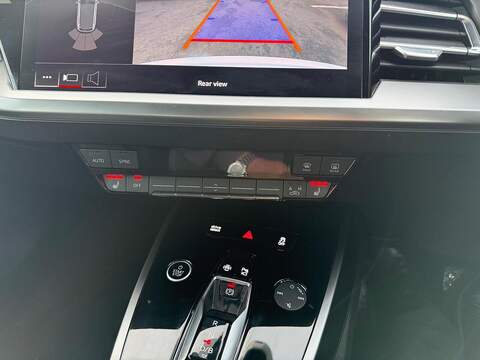 Audi Q4 e-tron 40 Sport Auto 5dr 82kWh - U79422